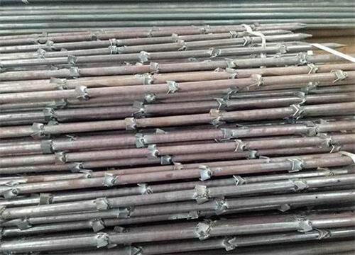 龙湖隧道钢花管